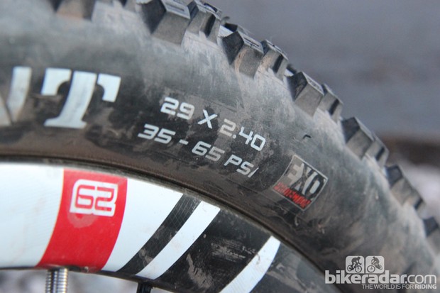 How to find the perfect mountain bike tyre pressure